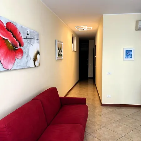 Casa Lungolago شقة غارْدا
